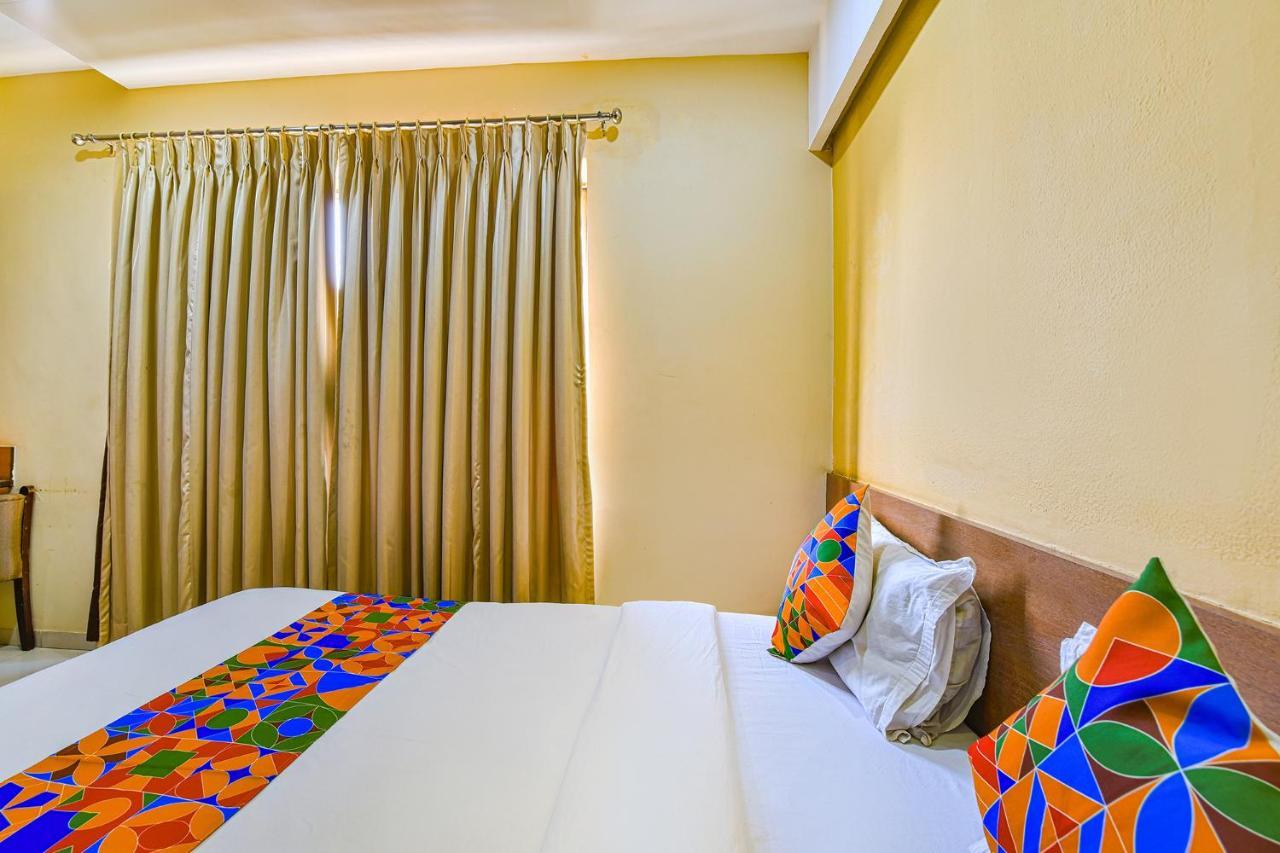 Fabhotel Rb Residency Surate Extérieur photo
